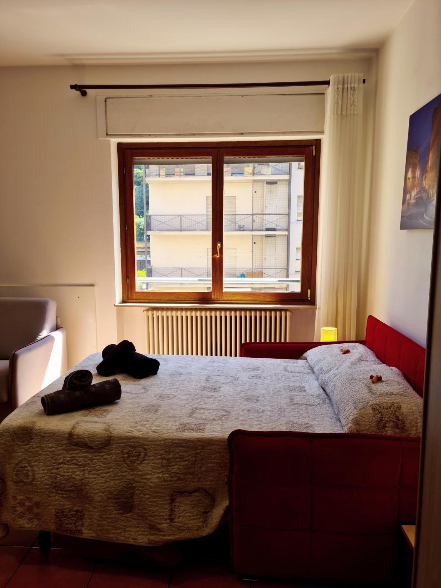 Ampio E Luminoso Monolocale Apartment Perugia Ngoại thất bức ảnh